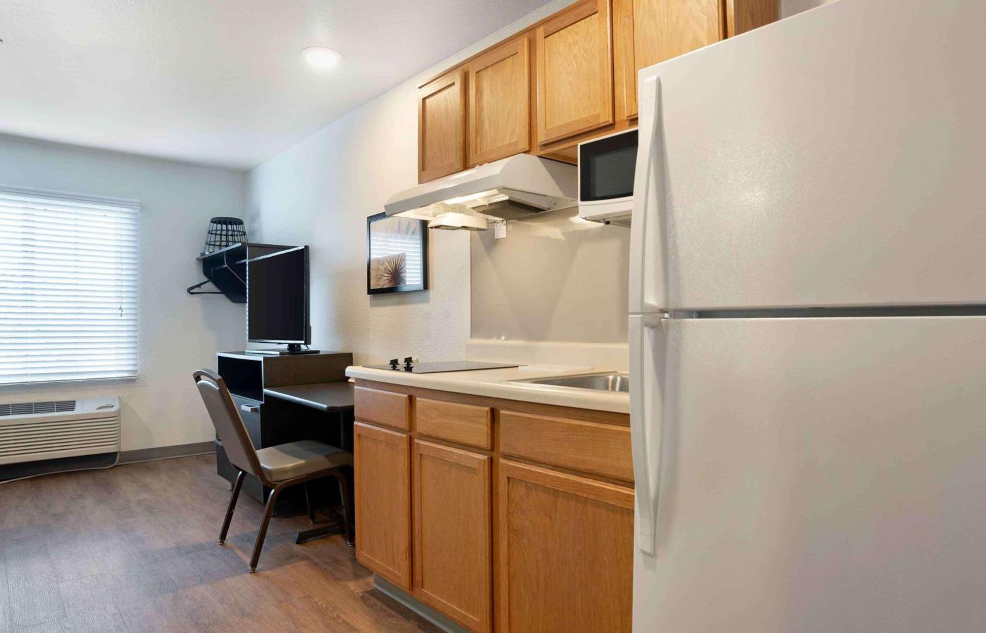 Extended Stay America Select Suites - Panama City - Callaway Exteriör bild
