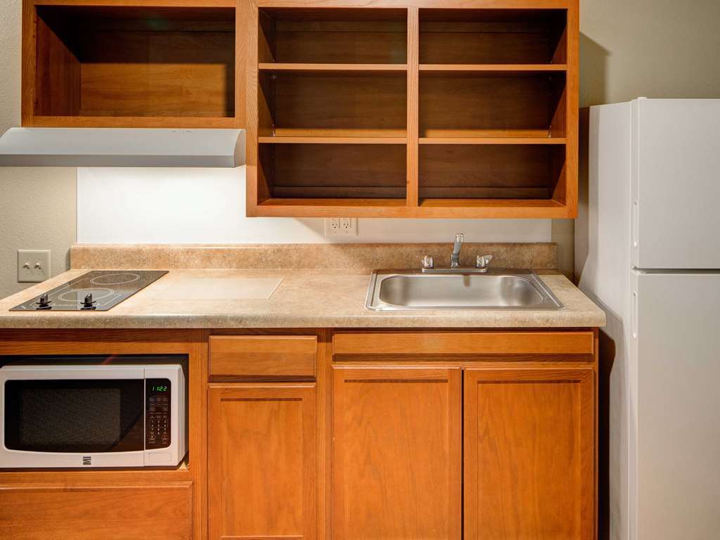 Extended Stay America Select Suites - Panama City - Callaway Rum bild